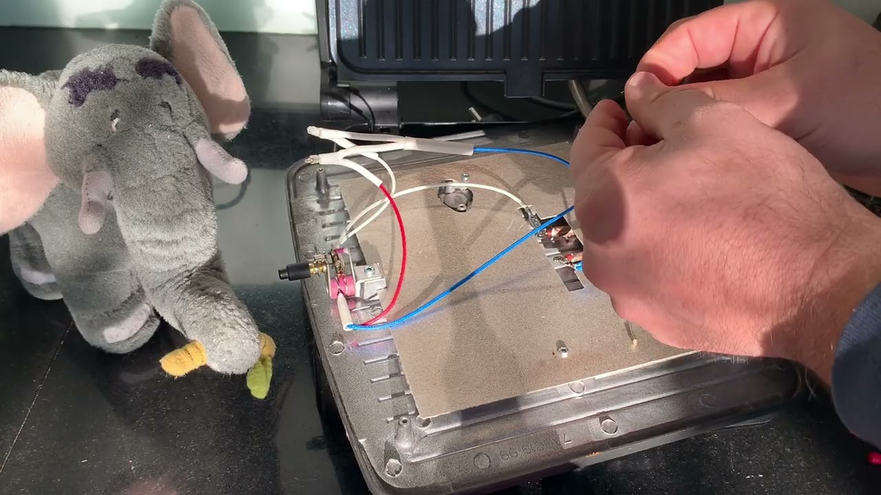 Thermische zekering vervangen van tosti apparaat