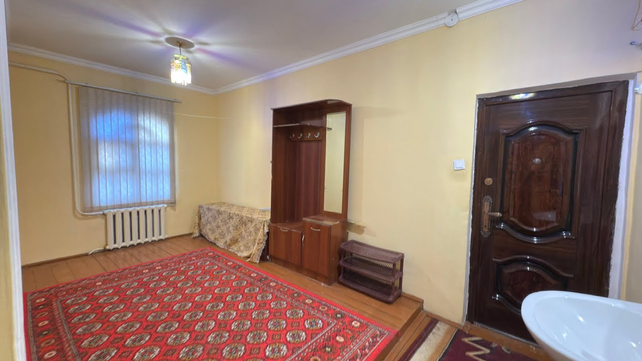 Urg.sh. Yo’l bo’yida 2 qavatda 5 xonali kvartira sotiladi. Mo’ljal: Jo’rabek salon. #xorazm #uyjoy 