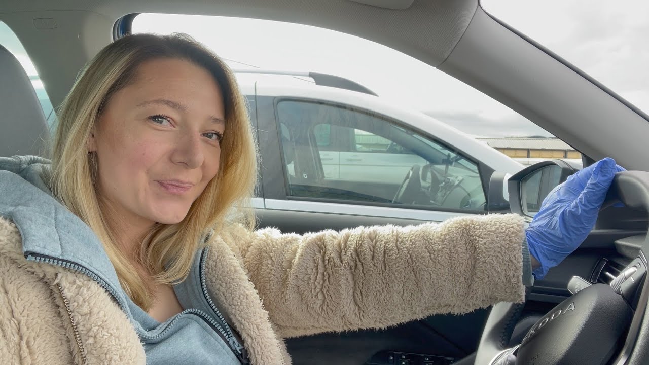 ASMR Soft Spoken Car Review 🚗 | Shopping Vibes & Relaxing Backseat Drive | Skoda Kamiq 2025 Sounds