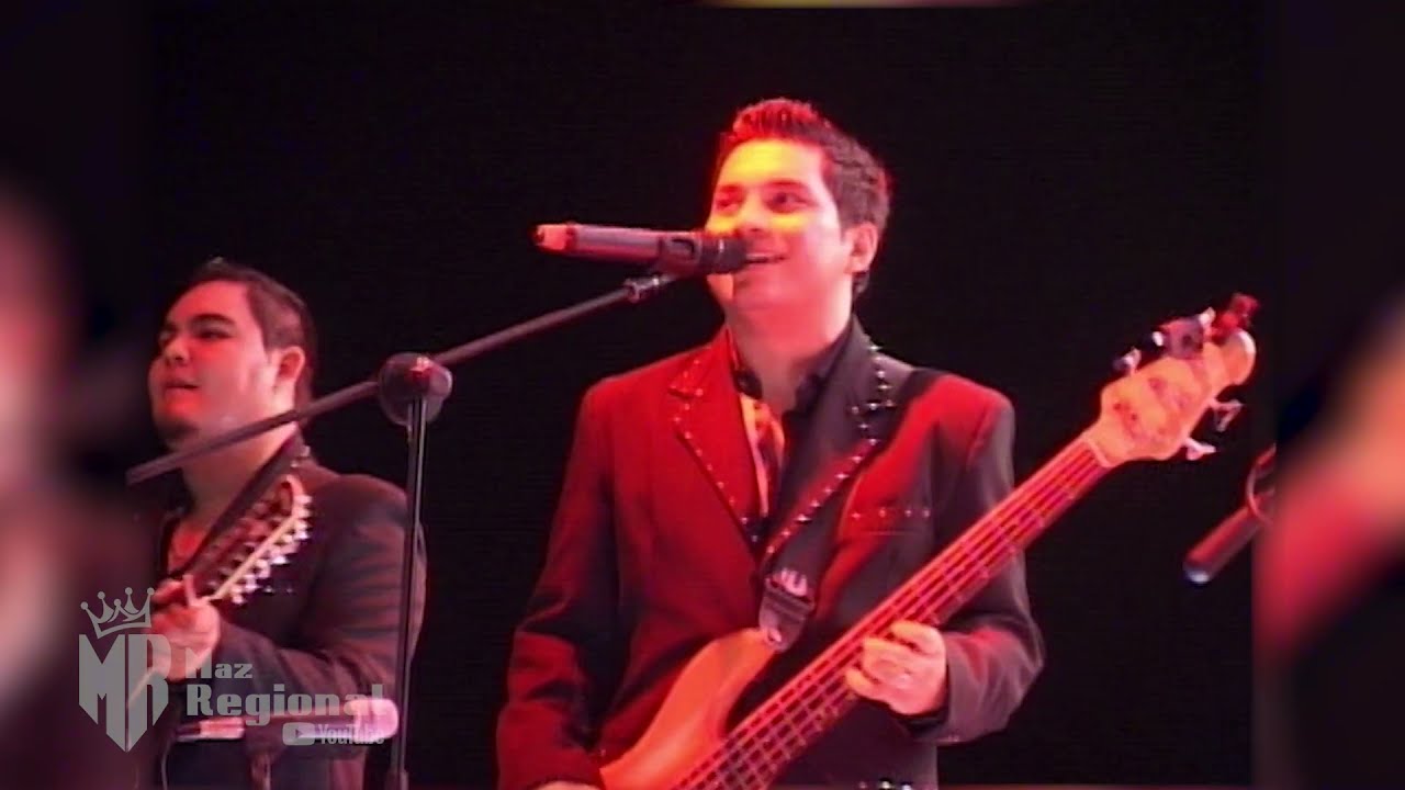 Grupo Punto Final -  Popurrí Cumbias En Vivo  2015