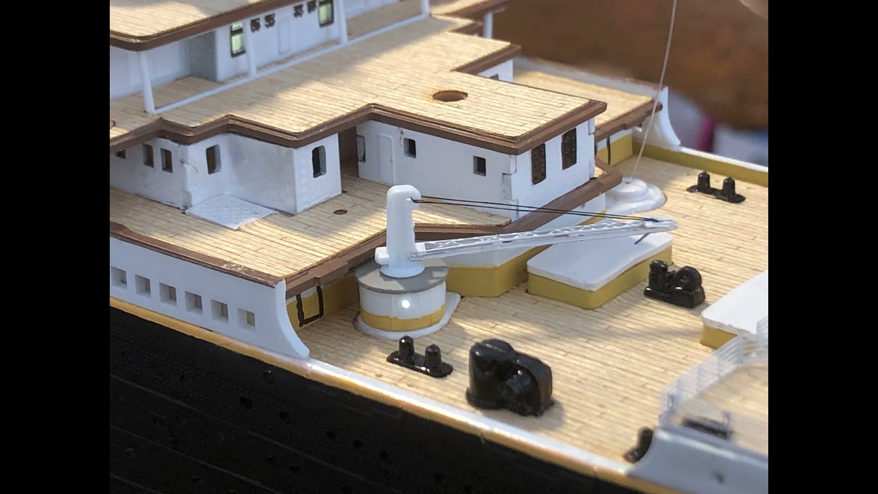 Titanic academy 1/400  Adrien