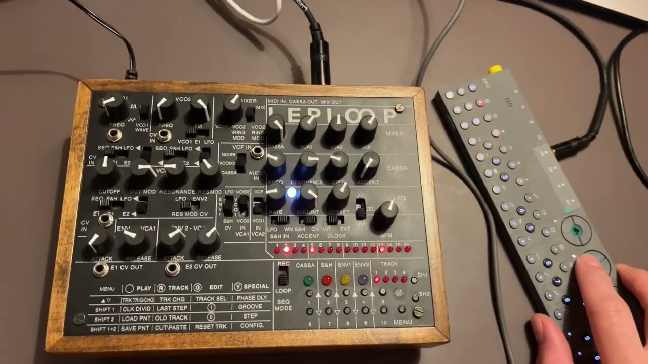 LEPLOOP DRUM MACHINE IMPROV IN A HOTEL IN MUNICH