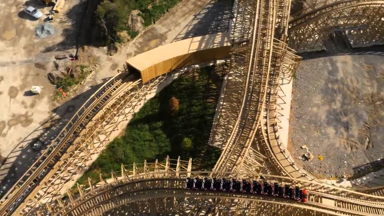 Cú Chulainn Roller Coaster - Tayto Park