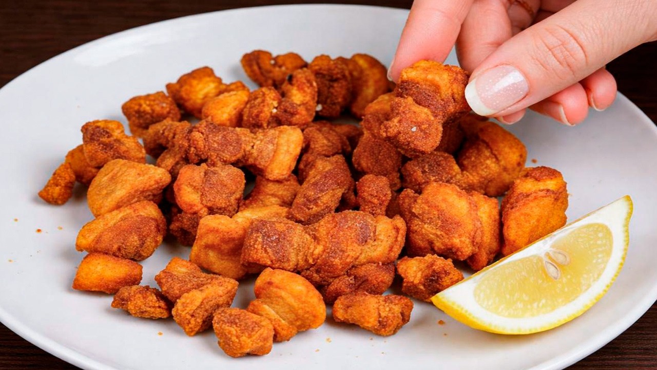 How to Make Crispy Pork Belly! I learned this trick at an expensive luxury restaurant!