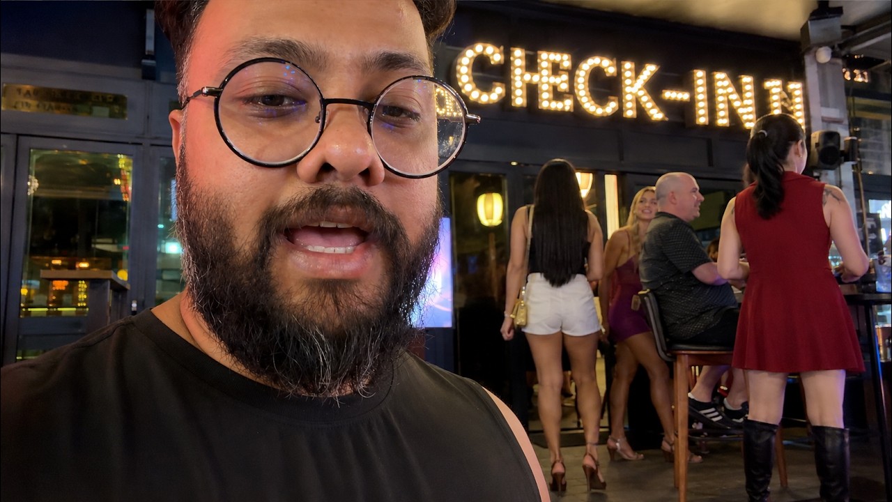 The Weirdest Oil Massage in Bangkok