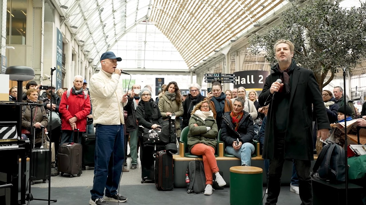 Gaëtan Roussel & Bertrand Belin - Promenade (Live à Gare de Lyon)