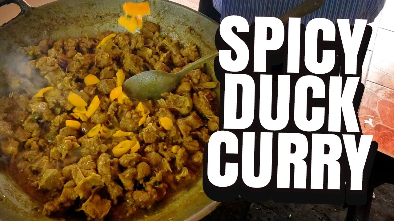 Spicy Duck Curry | Pittige Kerrie Doks | Chulha | Outdoor Cooking | Suriname | Food And Travel