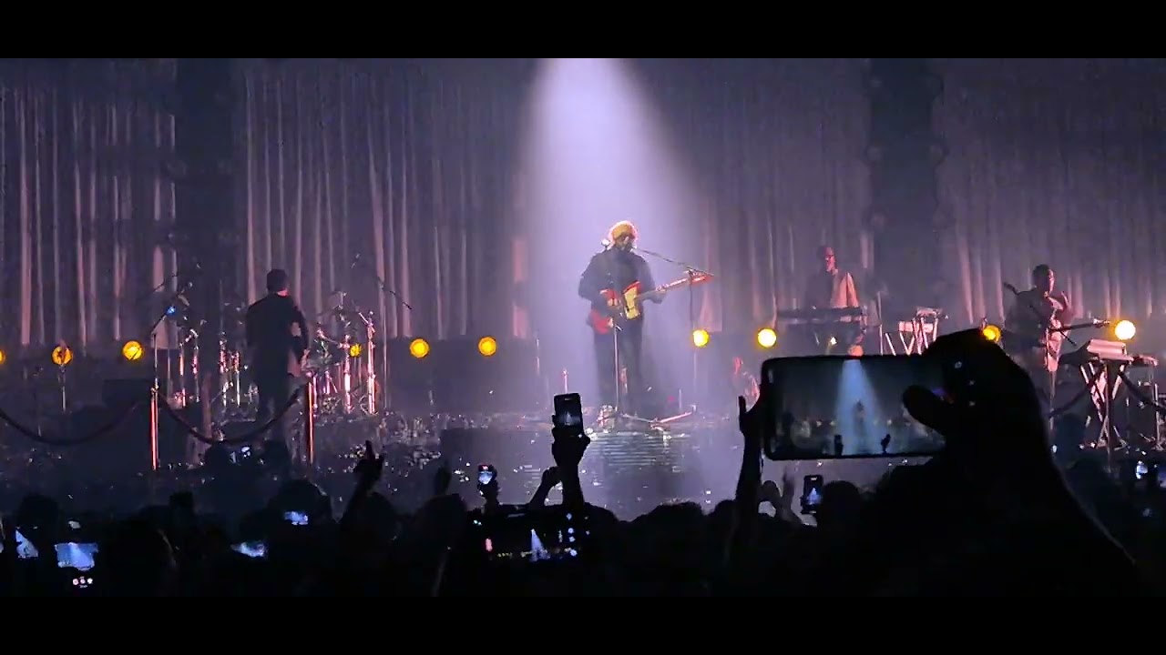 Tierra llamando a Sant Little Jesus en vivo cdmx 25