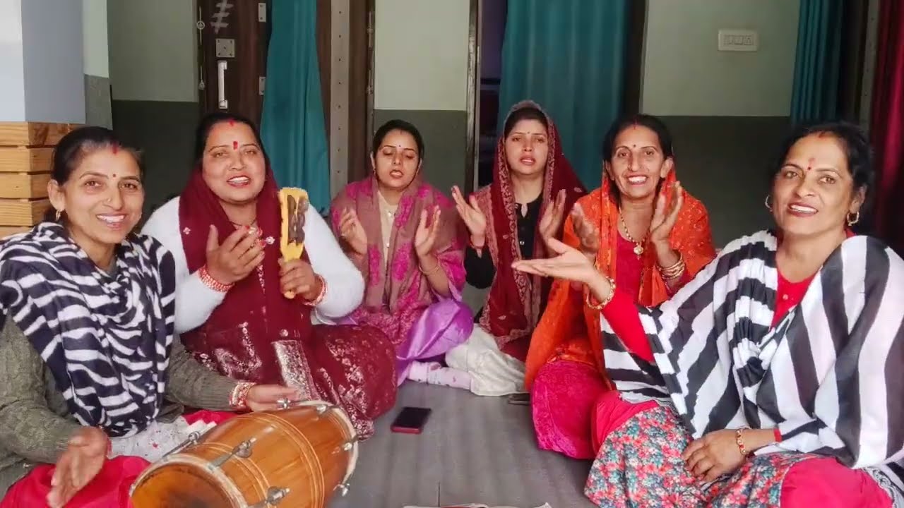 बेली अंदर फूलां दियां कलियां | Kanha Ji Pahadi Bhajan | Himachali Devotional Song