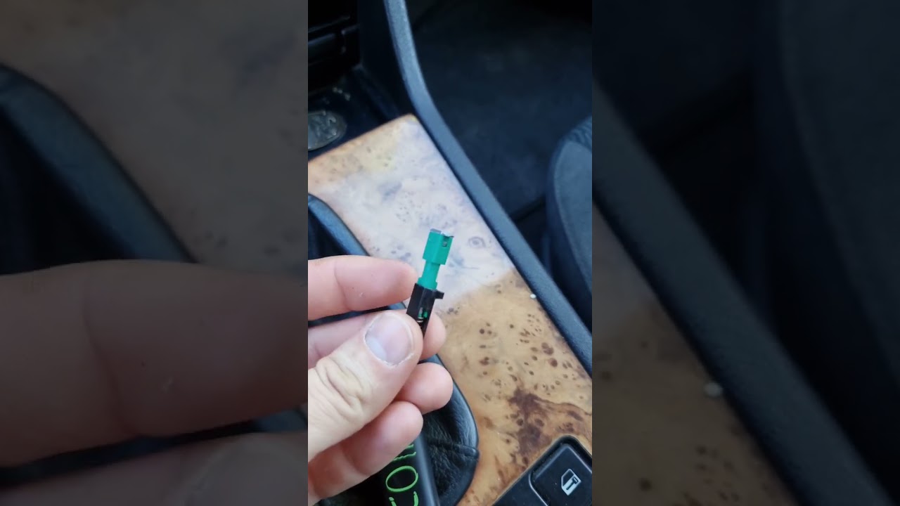 $1 Screen Repair