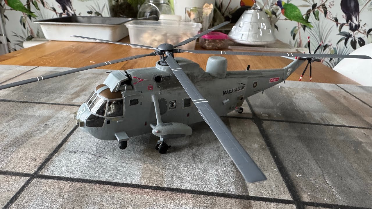 Revell 1/72 Sea King!  HAS.6/MK.41.  Whatifian Workhorse! £15 of wonder!  I love this helicopter! 