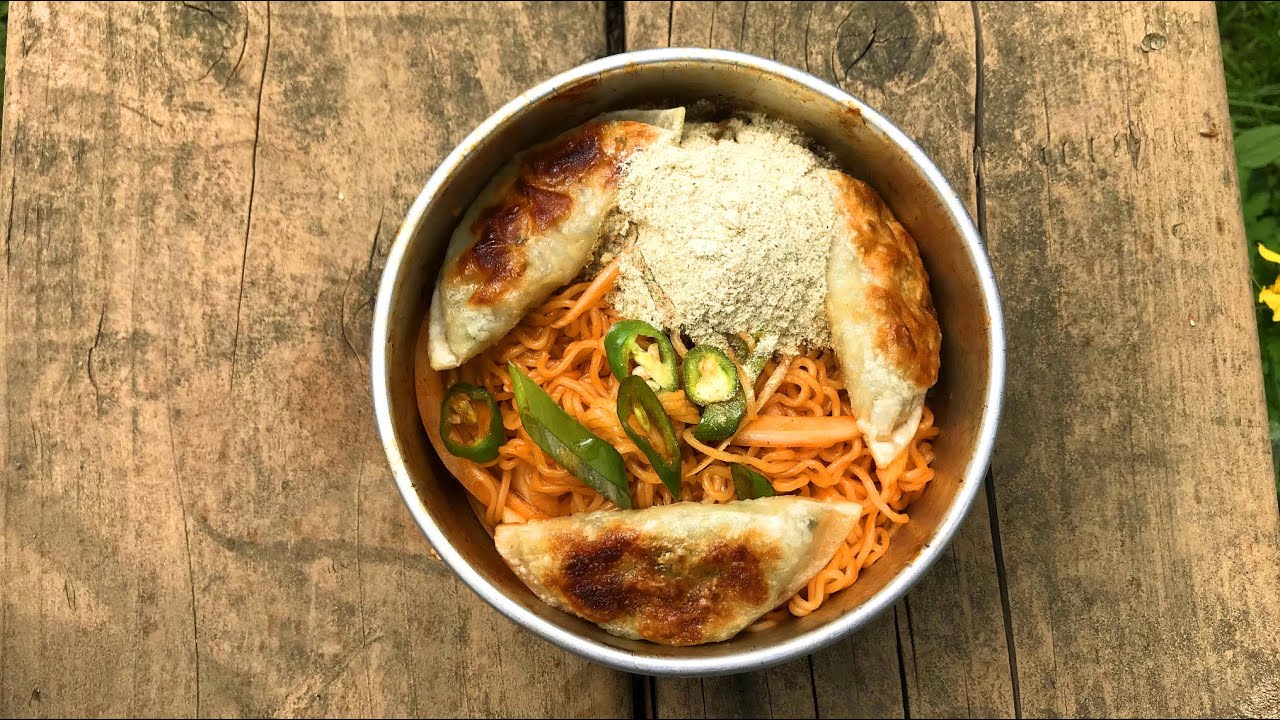 A Walk in the woods : Trangia mini cooking. cream Spicy Noodles