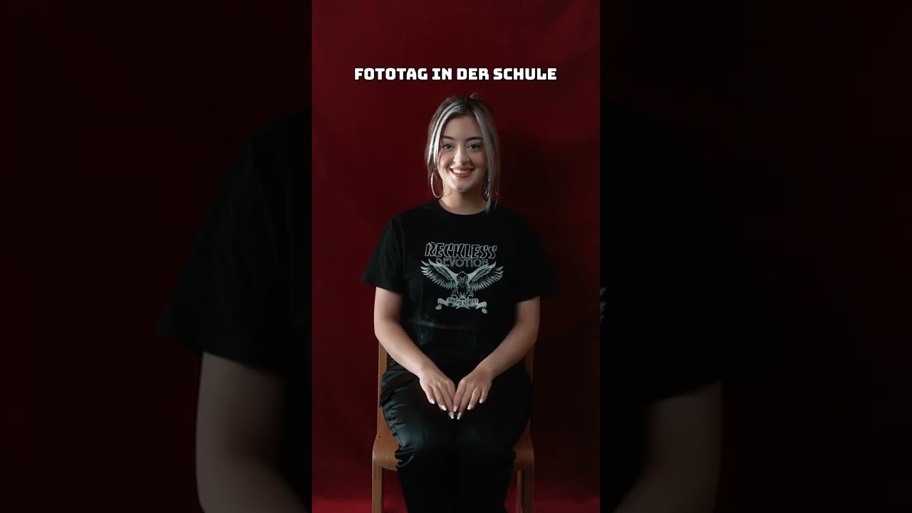 How to pose f&uuml;rs n&auml;chste Schulfoto mit Parshad 💃 #shorts