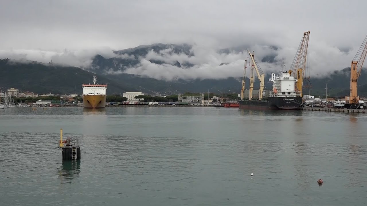 l Porto di Marina di Carrara torni autonomo”, la proposta di Giovanni Toti