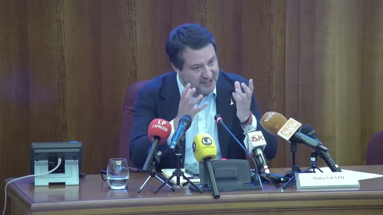 Conferenza stampa Ministro Salvini