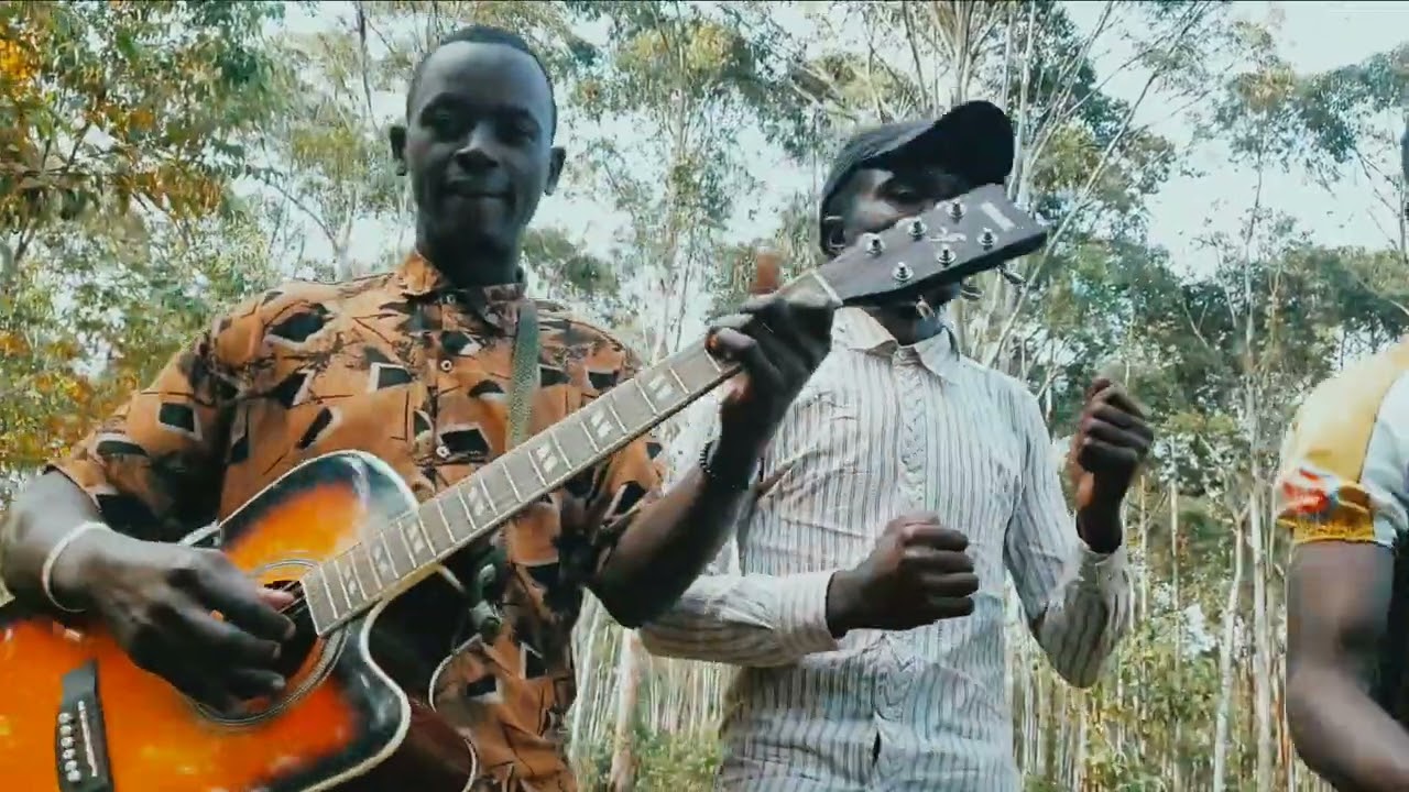 Nanze igitebwe n'ubugwari by Nkurunziza Francois caver.#subscribe#