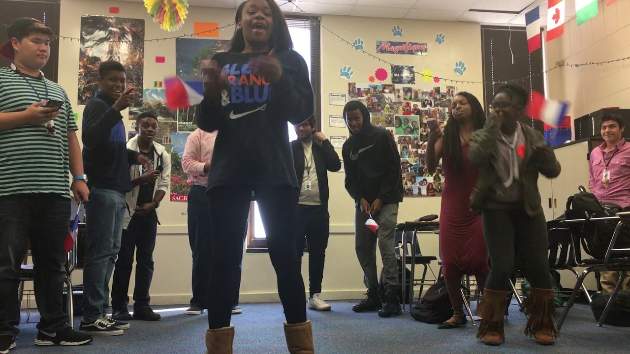 For the grade, French Ab Initio SL, Dr. Small