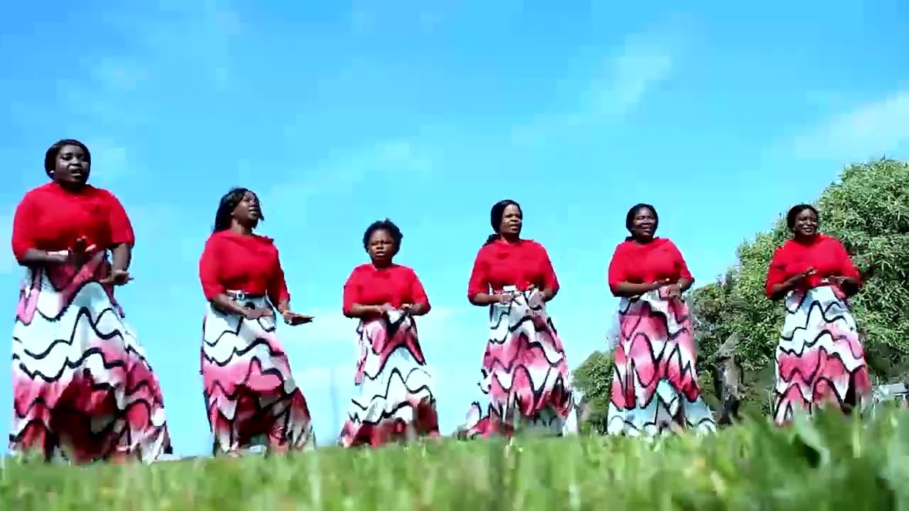 CAPRICORN CAP WOMEN CHOIR CHIKONDI CHAMBUYE YESU VOL2 (Batumeyo