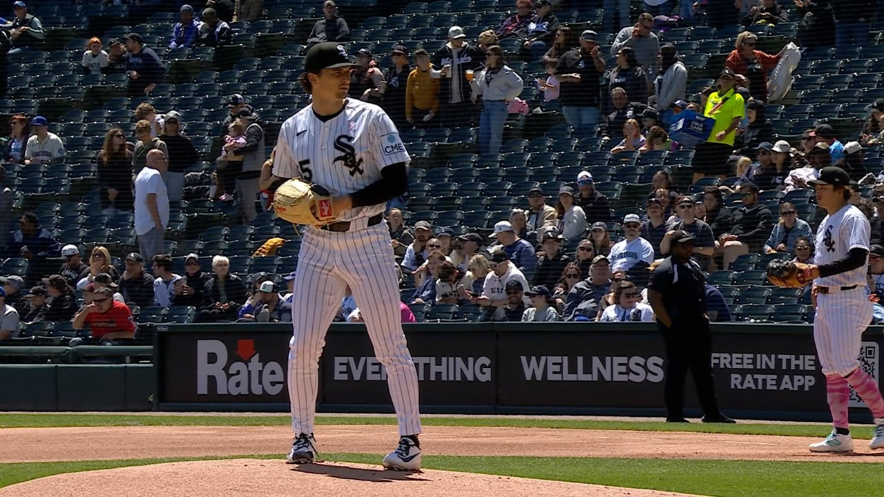 Davis Martin strikes out 9 Mariners over 6 frames on 5/10/26
