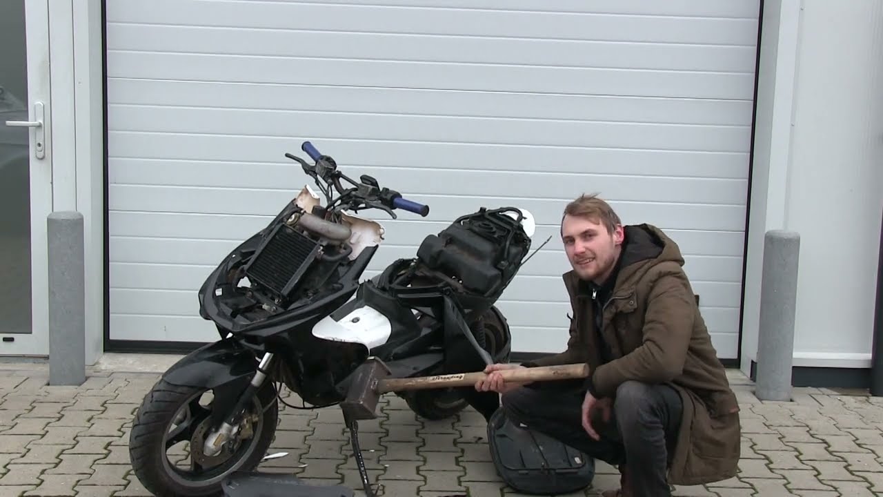 Yamaha Aerox opknappen en repareren.