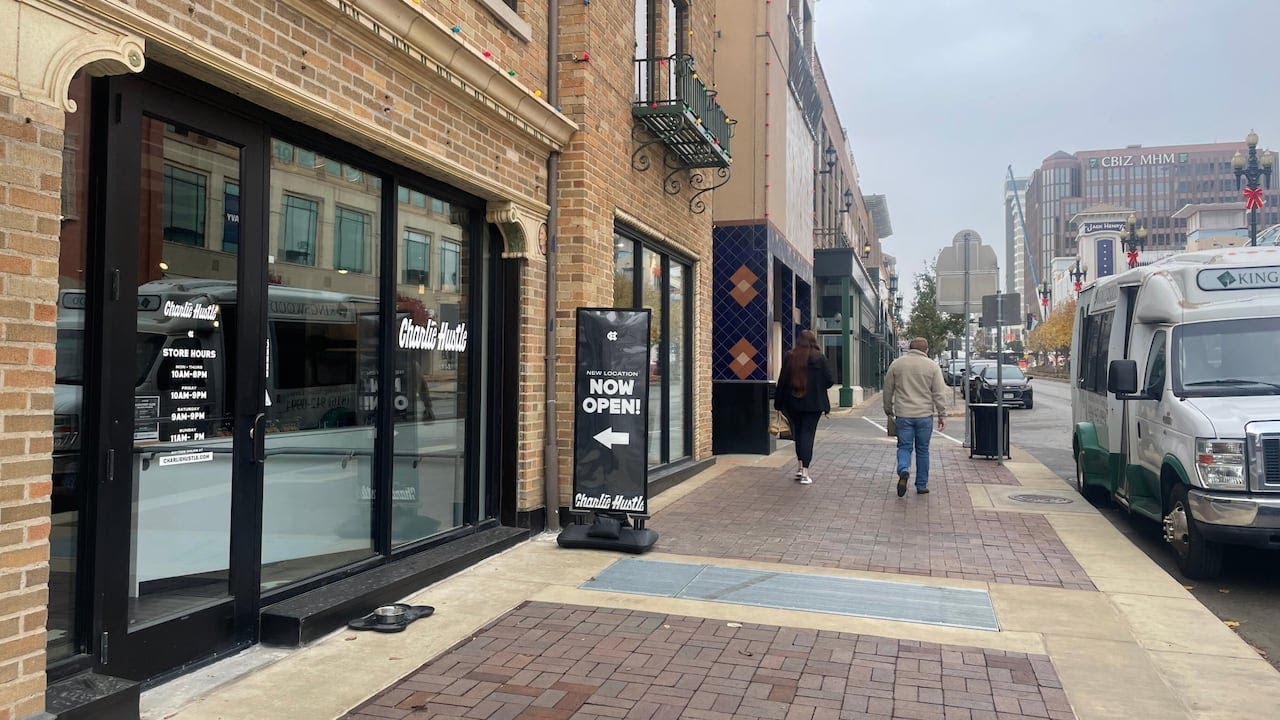 Plaza ownership moves closer to controlling sidewalks after city commission vote