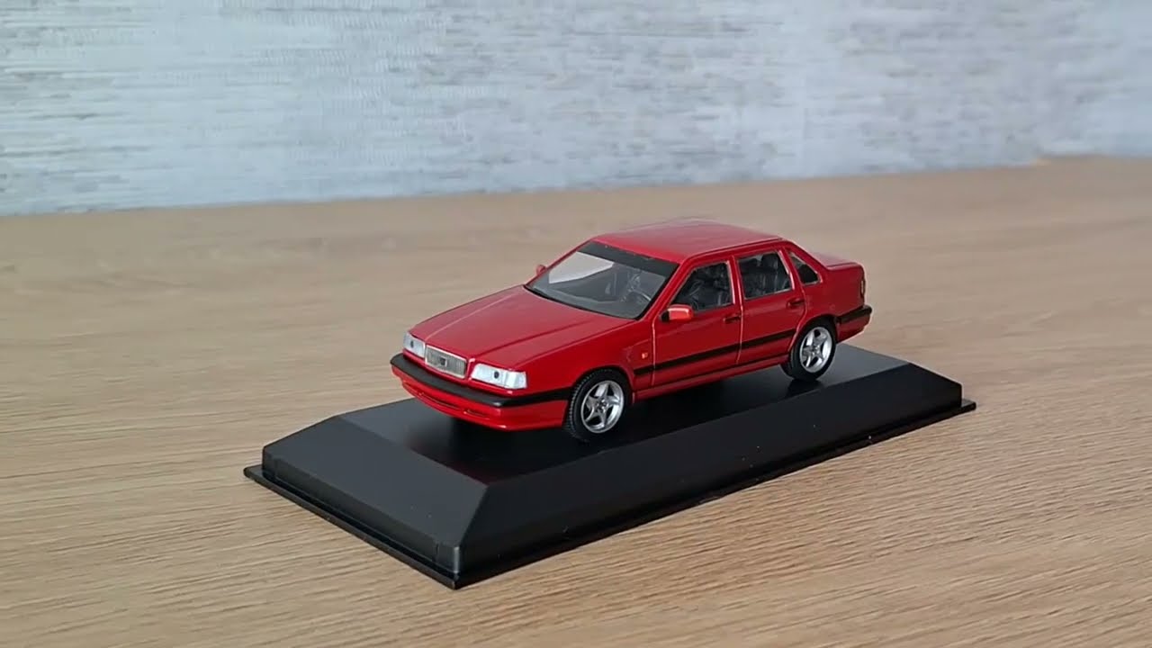Volvo 850 1994 Red auto modelis 1 43 Maxichamps scale model