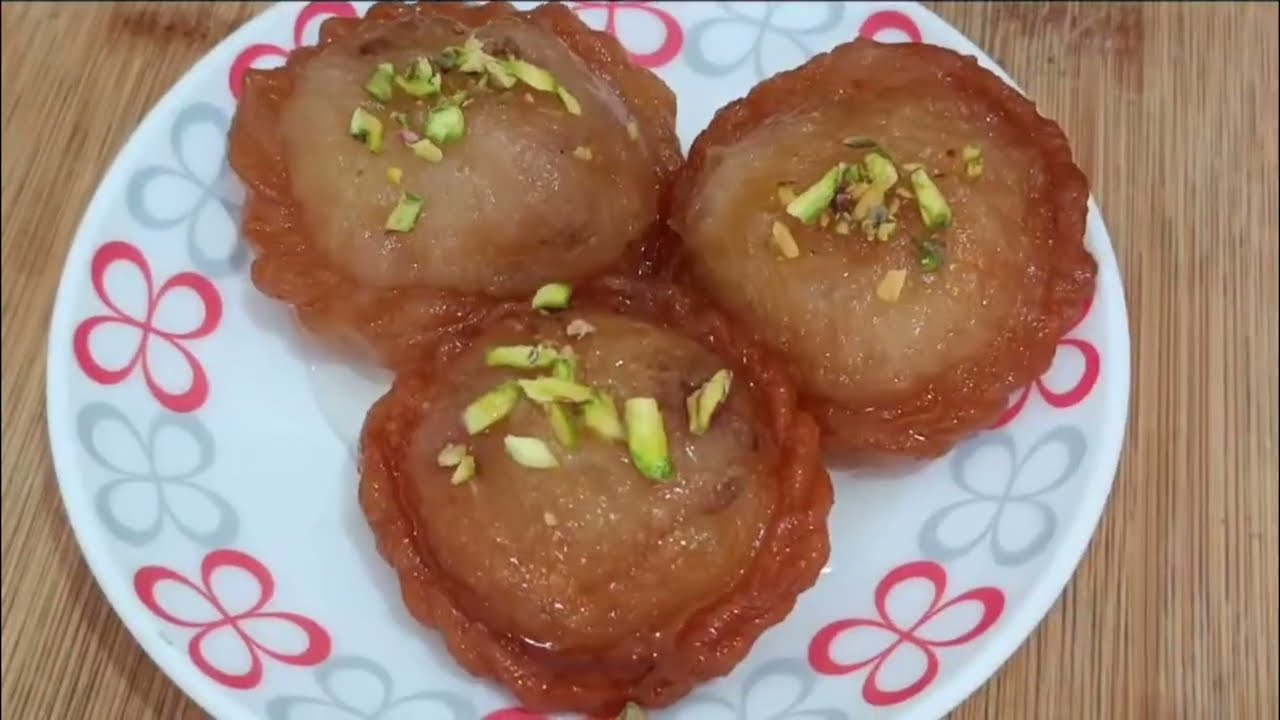 Chandrakala banane ka sabse Aasan tarika bahar se kurkuri Andar Se mouth melting