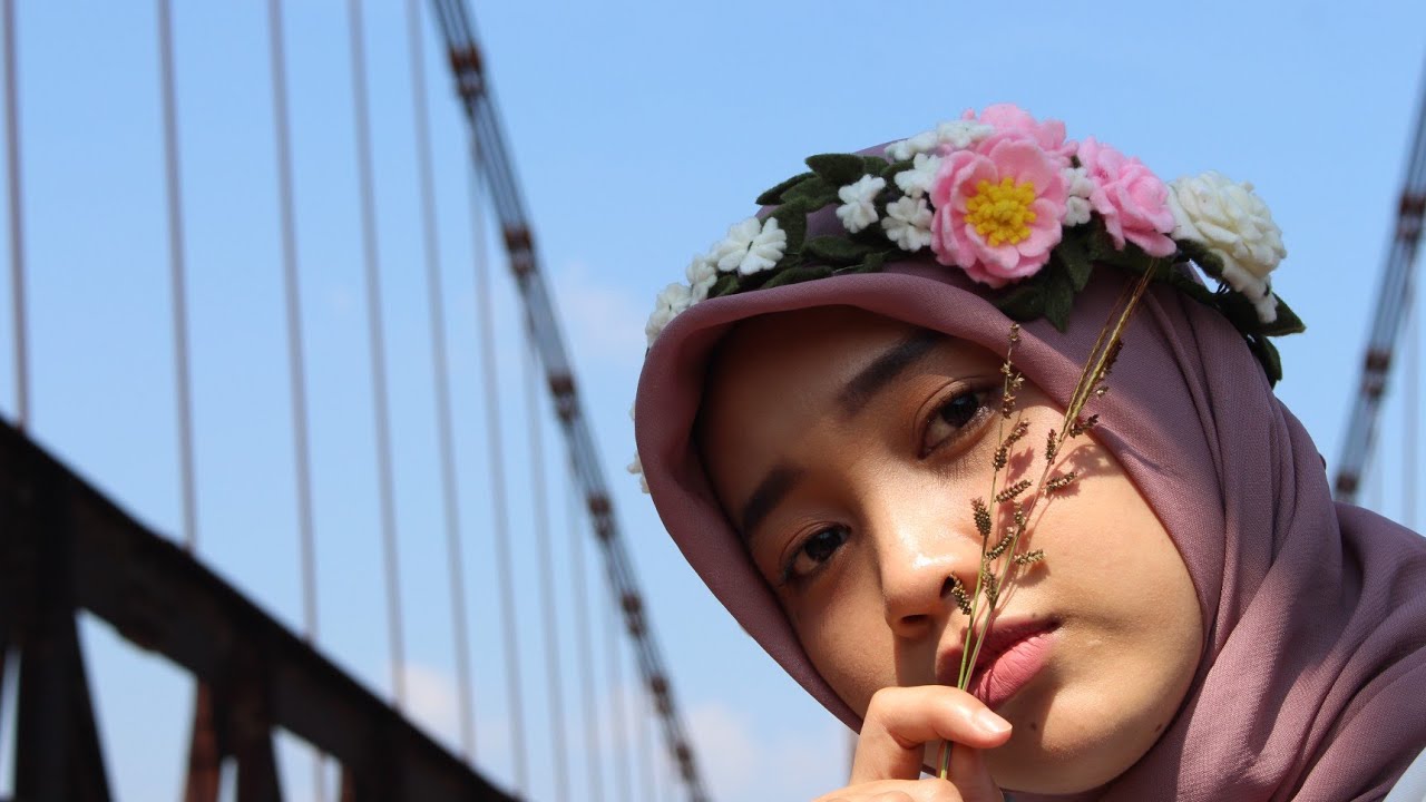 #DIY Felt Flower Crown - How to Make a Flower Crown from Felt Flowers | S Nuraeni