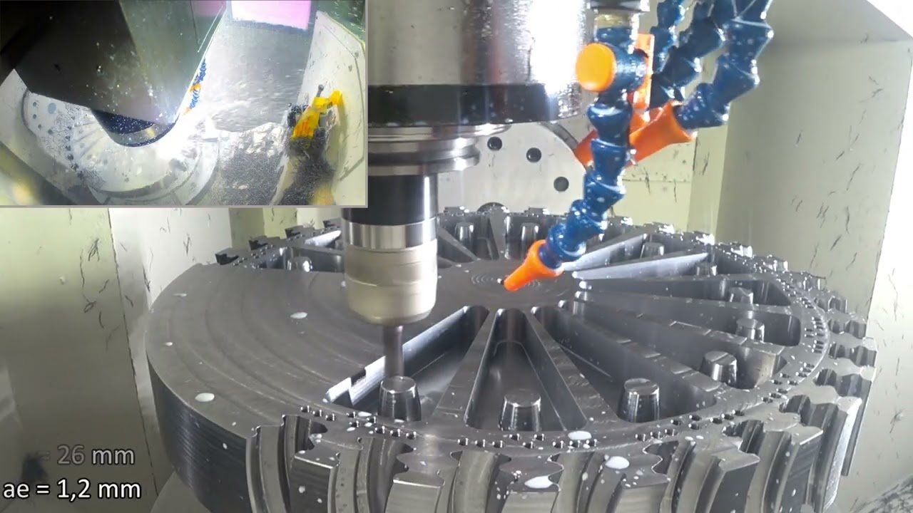 OKUMA MU 6300V - frézování turbínových drážek a kapes