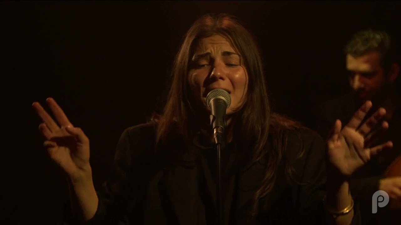 Corina S&icirc;rghi și Taraful Jean Americanu - Ușor puiule ușor (Live 2021)