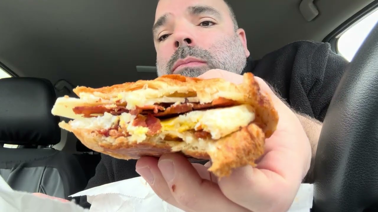 Tony’s food review bacon jam sandwich from Dunkin’ Donuts #food#dunkindonuts #fyp #foodiechronicles￼