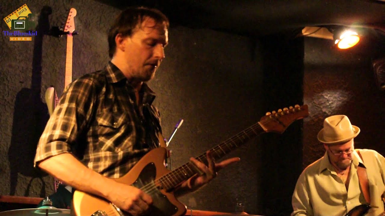 The Perpetrators (CAN) - Smokes 'N Chicken.  2013