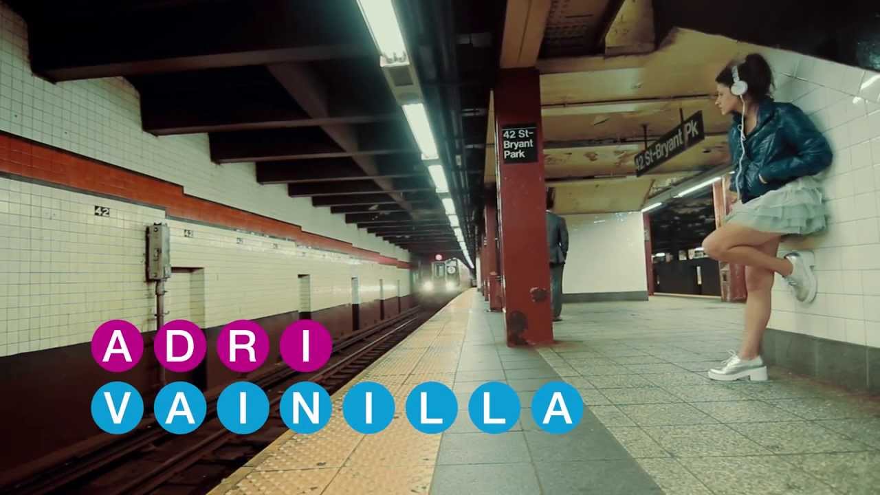 Adri Vainilla ::: ME ANULAS (Videoclip)