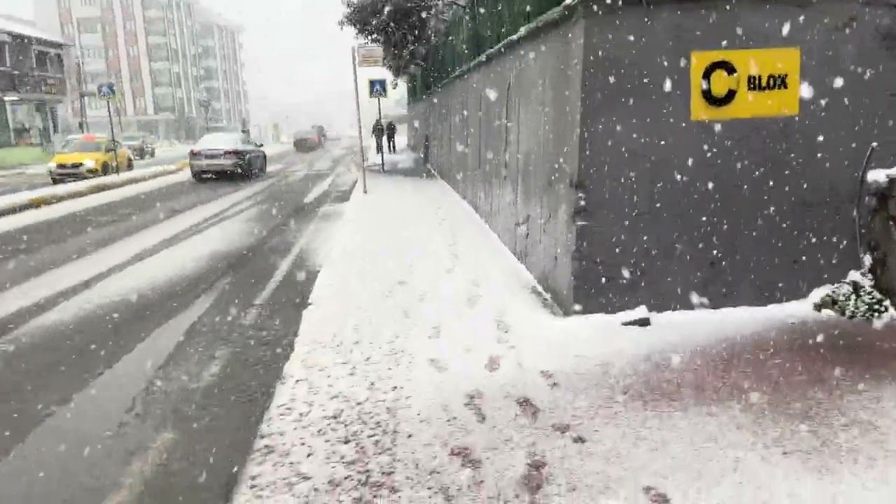 20 Şubat istanbul kar yağışı Karda yürüme