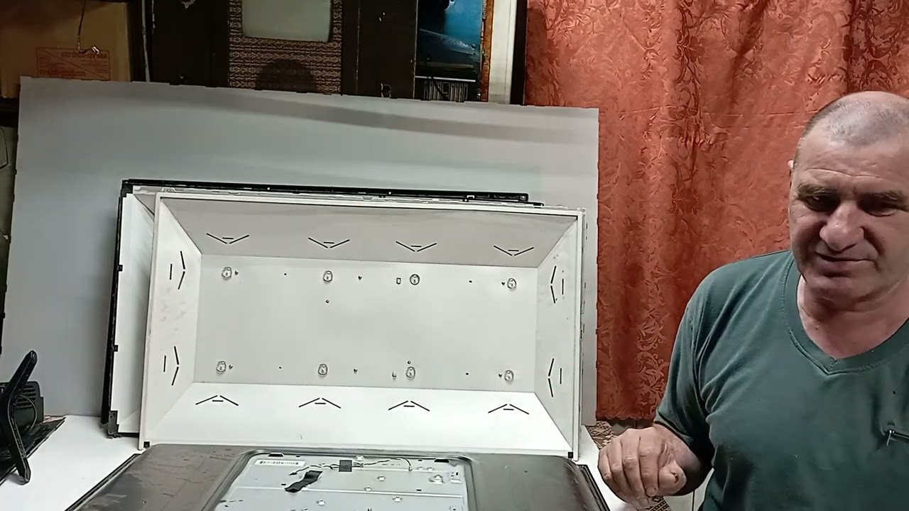 Почему часто выходить из строя подсветка жк телевизора.