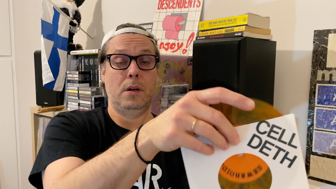 pUNk ViNyL tAg 2025
