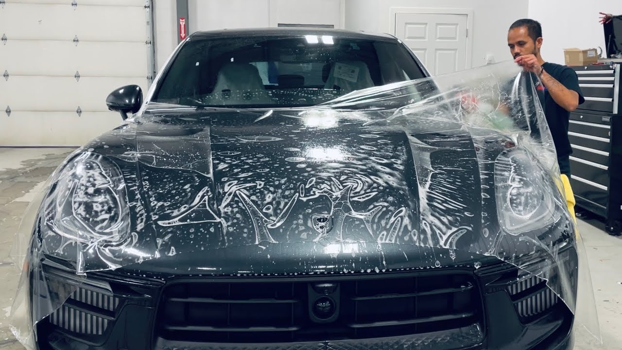 Porsche Macan GTS - PPF application on a Hood