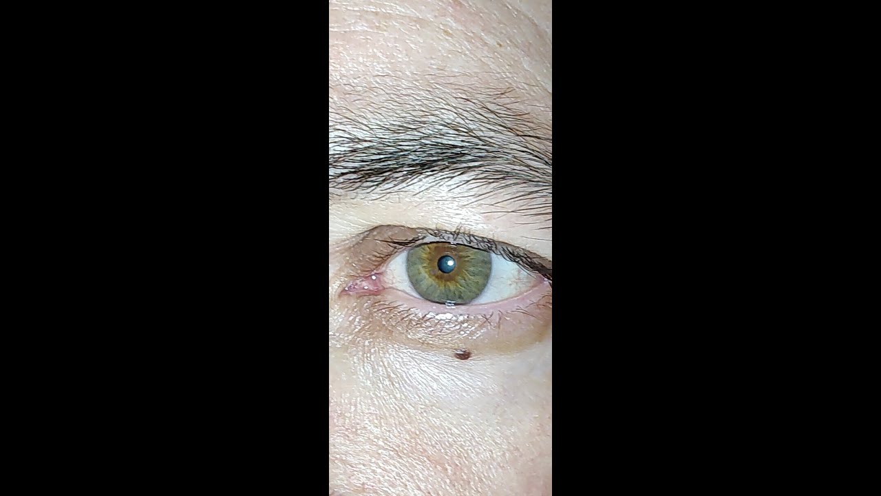 NATURALLY CHANGE THE COLOR OF YOUR EYES.  IT'S TRUE.