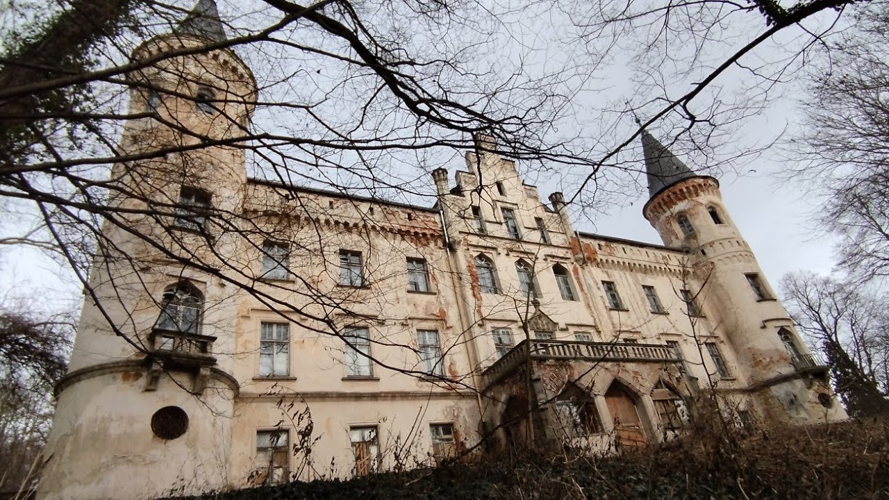 Opuszczony neogotycki pałac  #pepolurbex