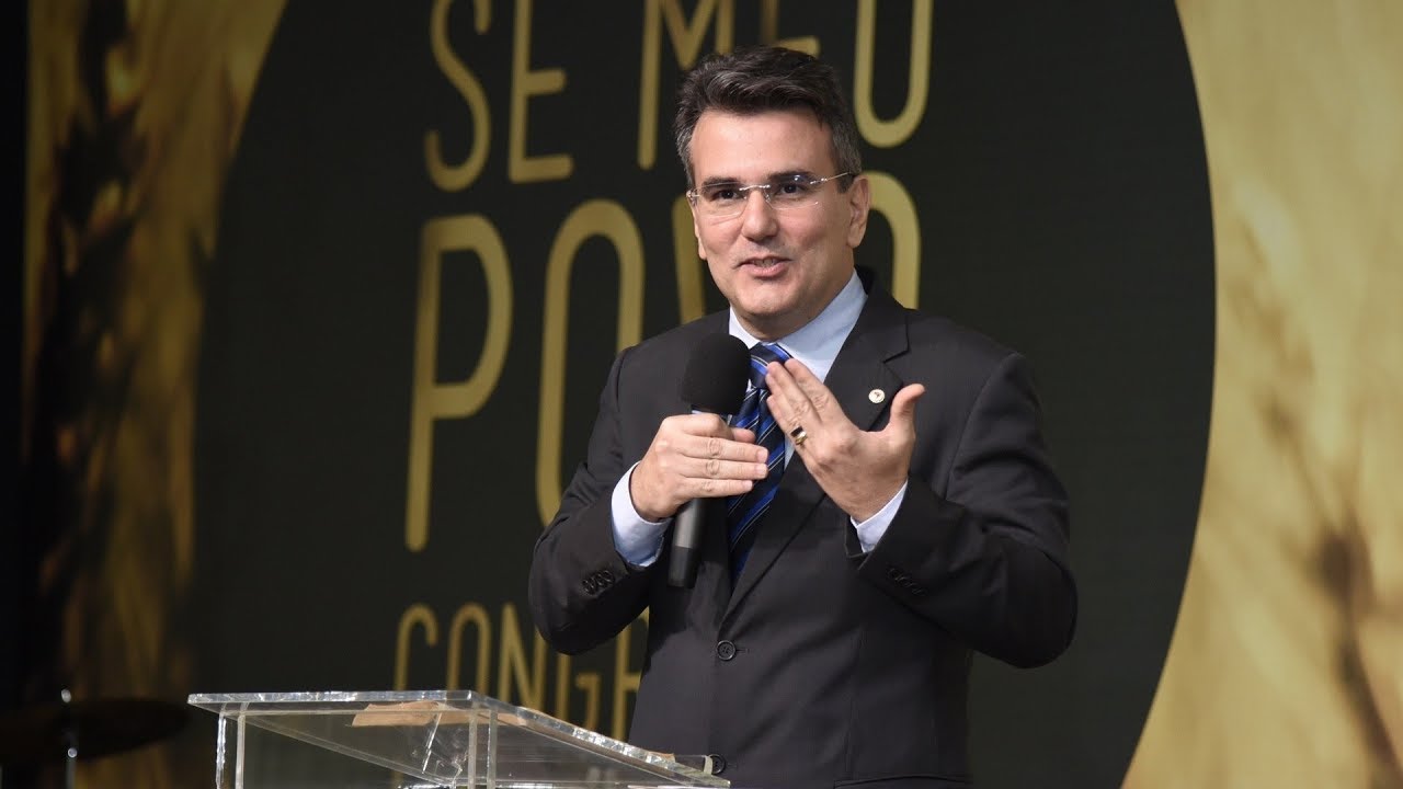 Sérgio Queiroz: Desafiados para mudar