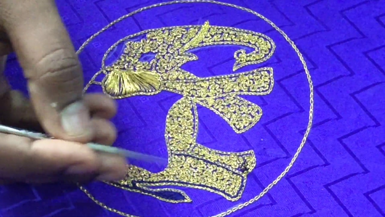 Elephant embroidery in pattu pavadai