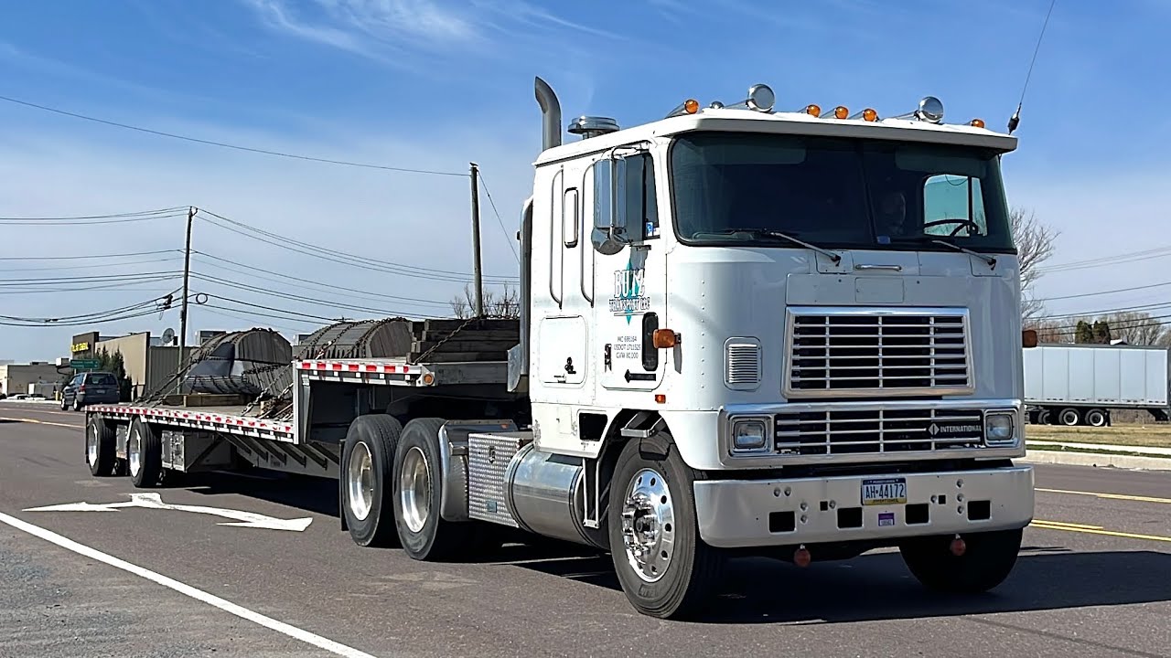 Route 222 - All Day Truck Spotting At The Roundabout