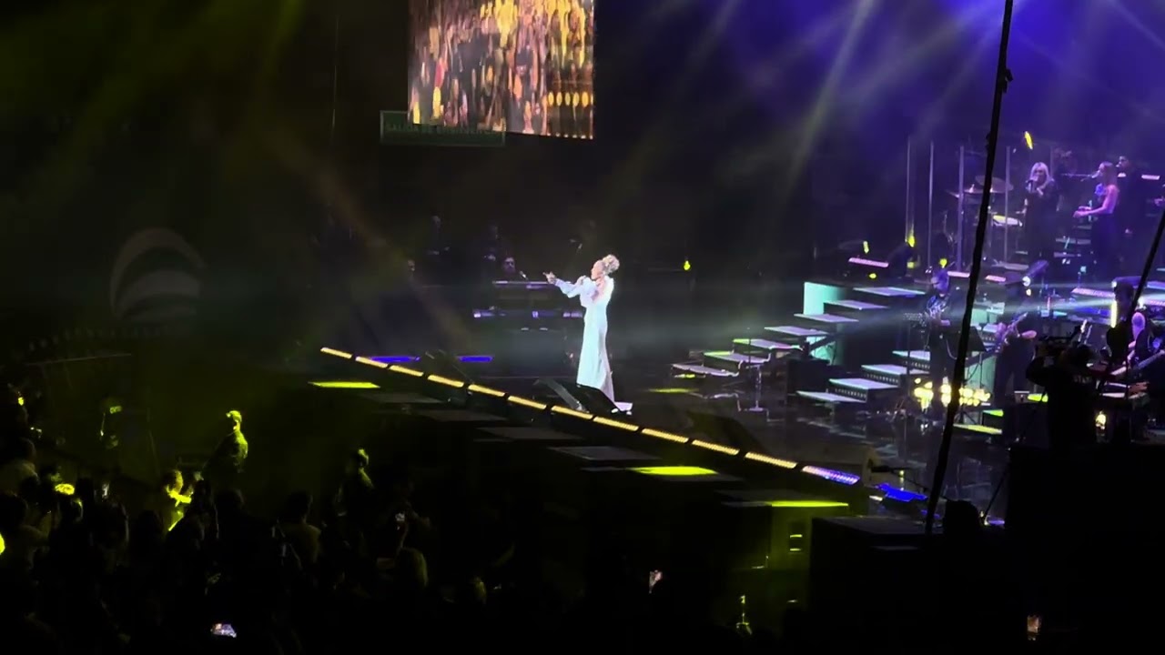 Detrás de mi ventana. Yuri Entre amigos Palacio de los Deportes CDMX