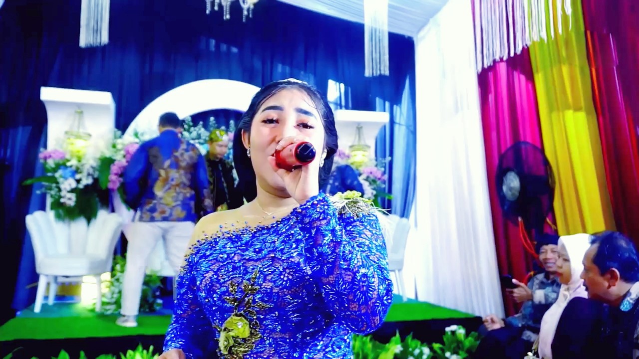 Nusul // Sri Huning // Caping Gunung Jenggleng // LUCKY LARAS CAMPURSARI