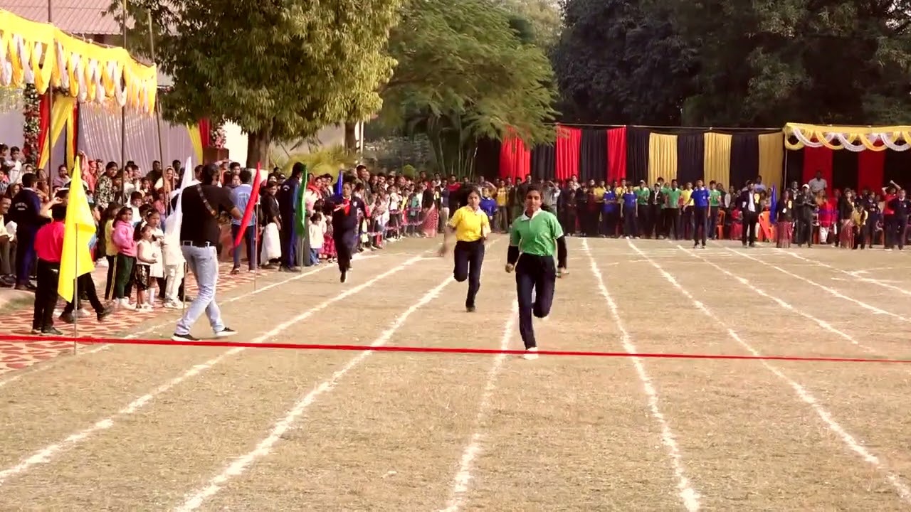 RACE 4 - ANNUAL SPORTS DAY 2024-25