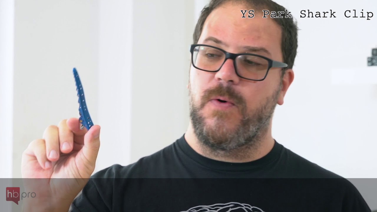 YS Park Shark Clip for hair
