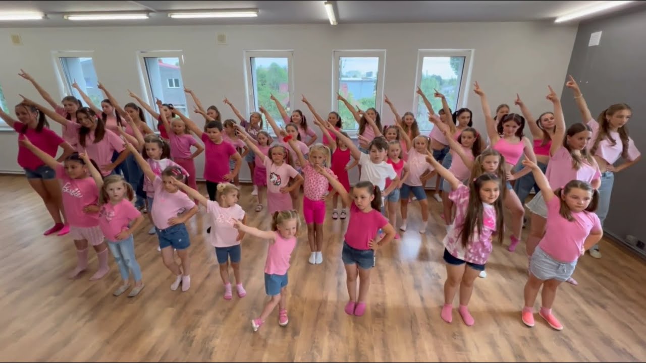 Busola i Akademia Tańca Kosei | zakończenie sezonu 2023/2024 | Dua Lipa - Dance The Night