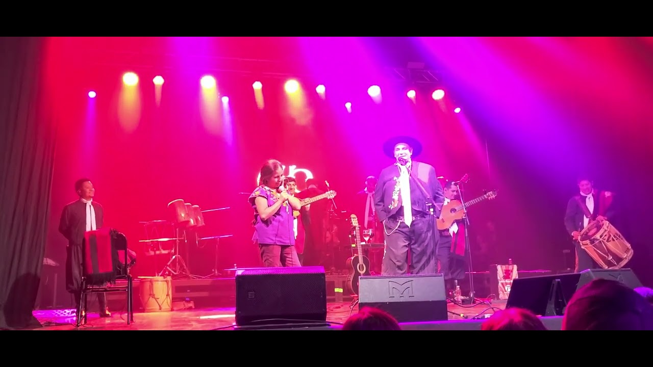 El Chaqueño Palavecino - Mariana Carrizo (coplas) - Teatro Vorterix