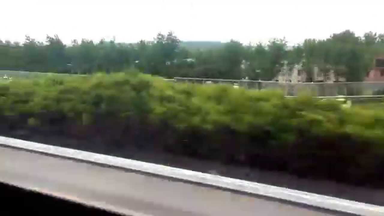 上海在磁悬浮去浦東機場 (Shanghai Maglev Train going to Pudong Airport)