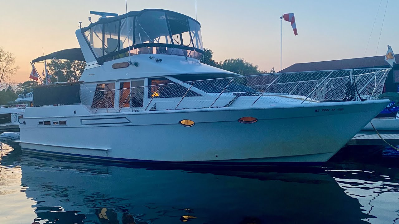 ***SOLD*** 1987 42ft Ocean Alexander Cockpit Motoryacht 